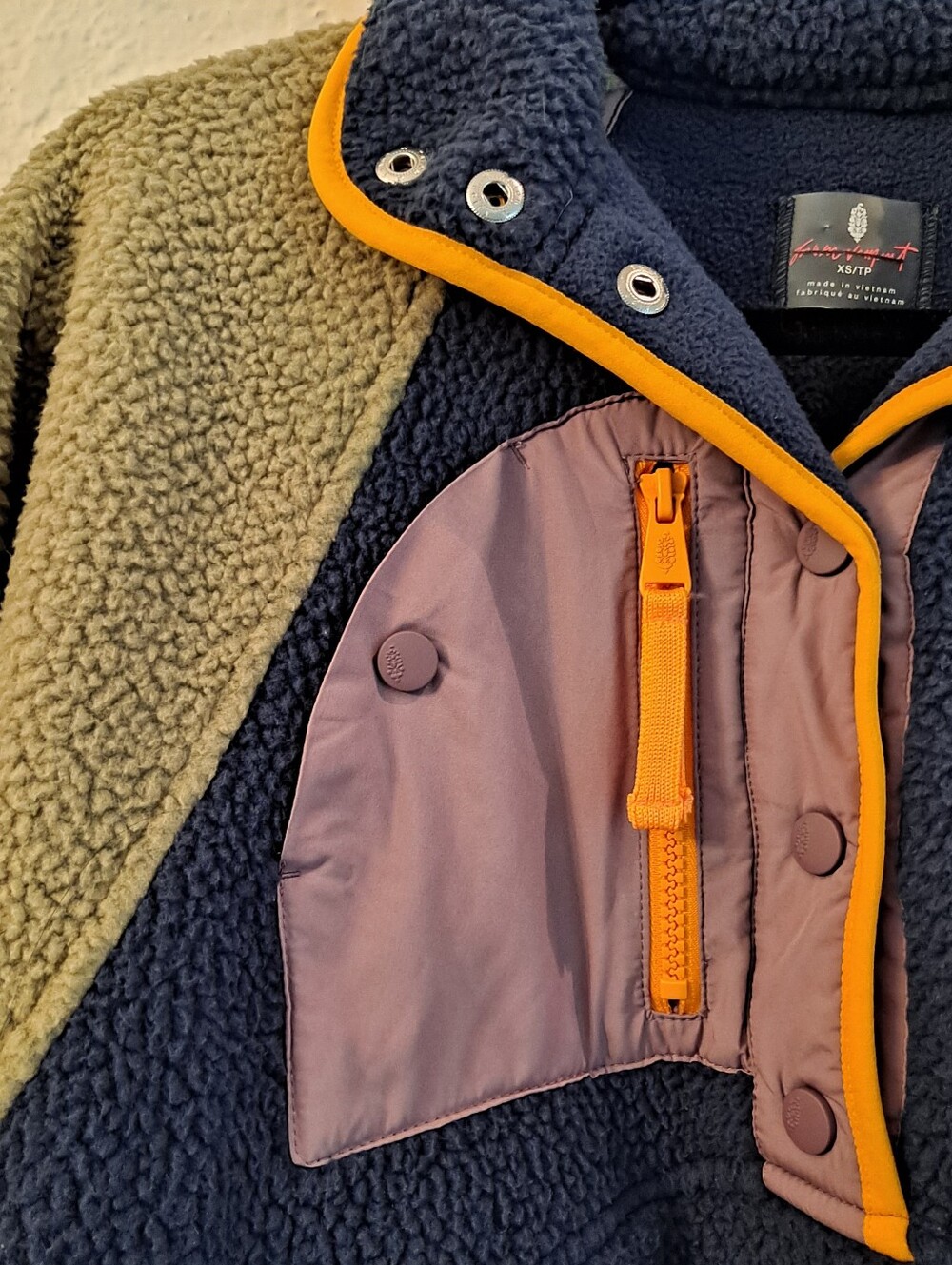 Free People FP Movement Navy Blue Tan Hit The Slopes Pullover Fleece Jacket - Picture 2 of 6